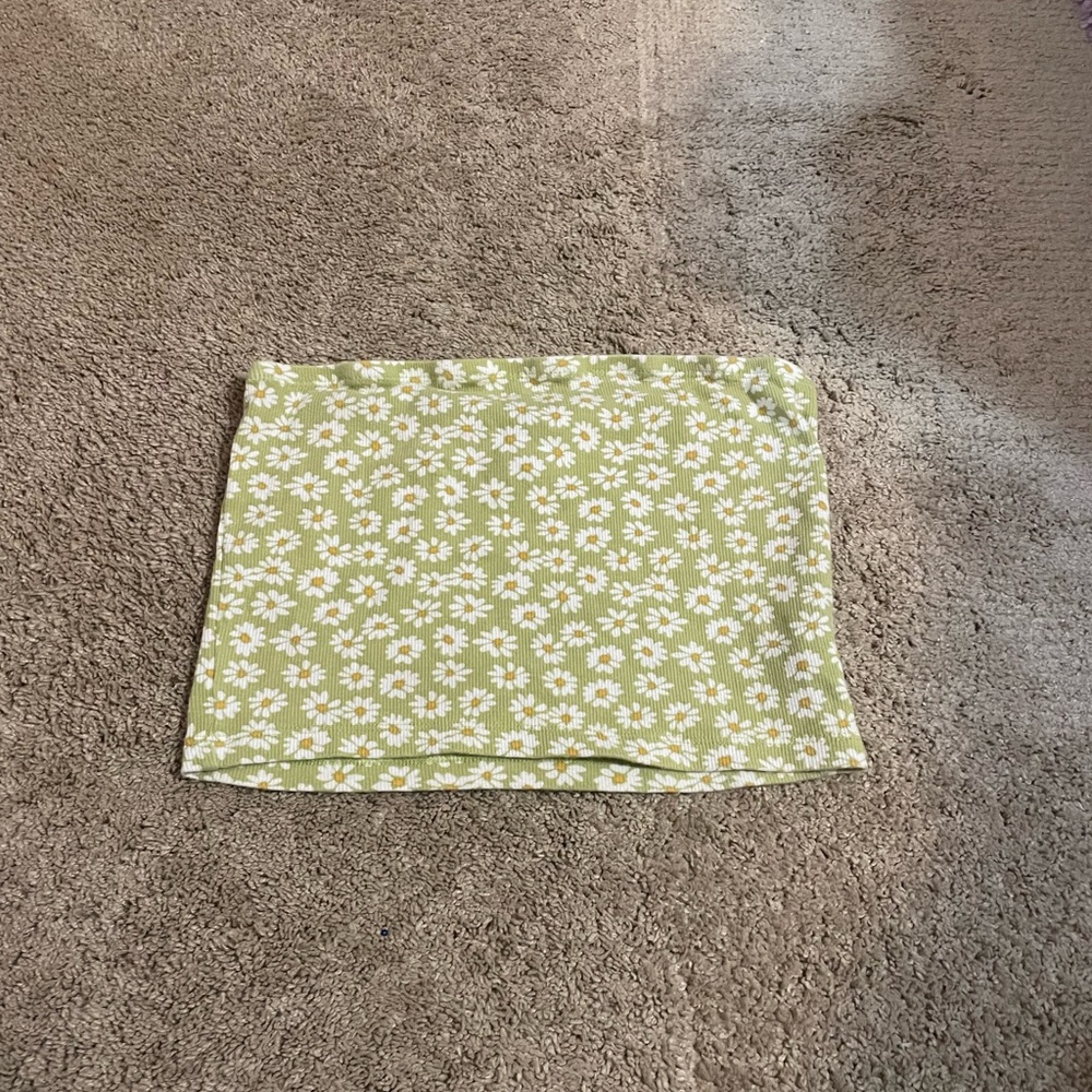 Size L Forever 21 green daisy tube top barely worn good condition